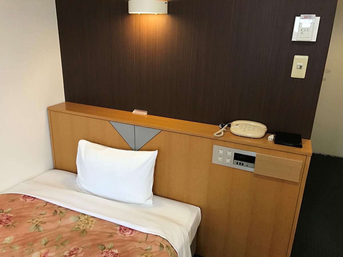 Shin Sayama Hotel מראה חיצוני תמונה