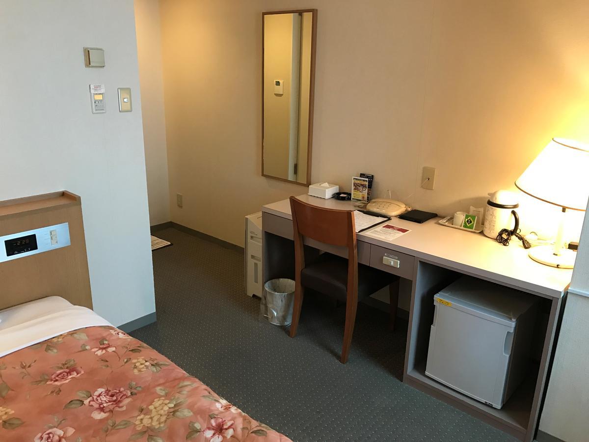 Shin Sayama Hotel מראה חיצוני תמונה